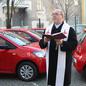 Charita rozšiřuje své služby. Pomůžou jí nová auta Charita rozšiřuje své služby. Pomůžou jí nová auta